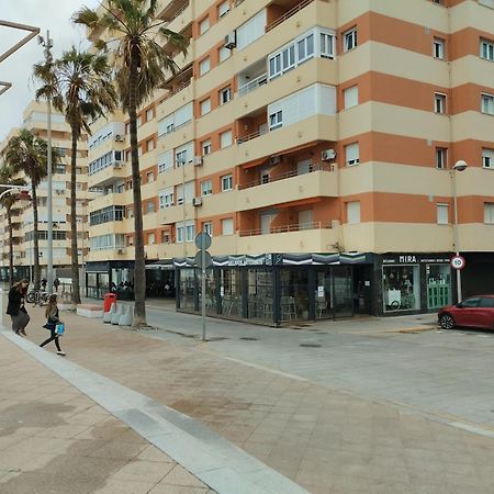 Apartamento Candari Playa En Cadiz Apartment Exterior photo